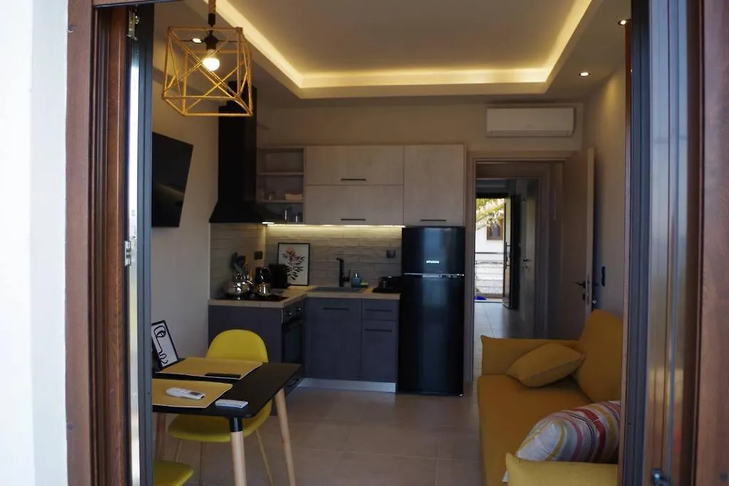 Seafront Centre Ouranoupoli Apartment